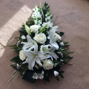 White and Green Single Ended Spray