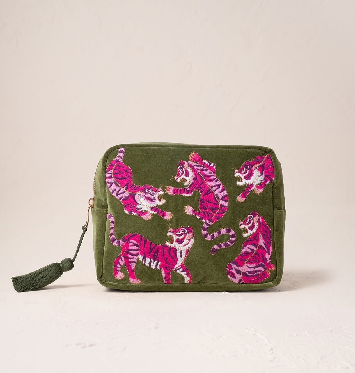 Elizabeth Scarlett Wild Tiger Velvet Wash Bag